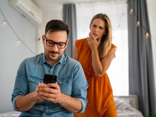 SMS pour Rassurer sa Copine: Des Idées pour Tous les Moments 3