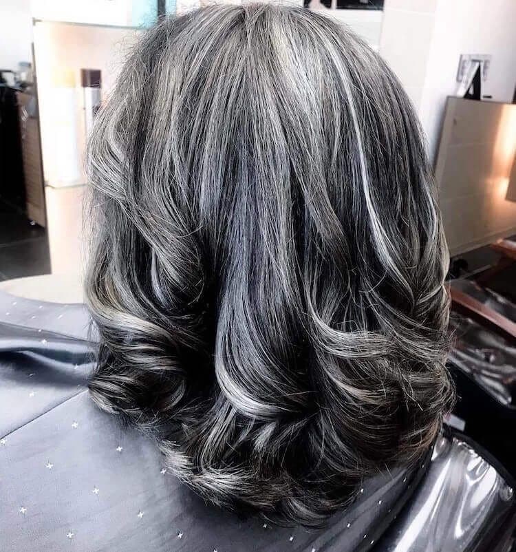 25 Couleurs de Gris pour Cheveux Court Tendances en 2023 11