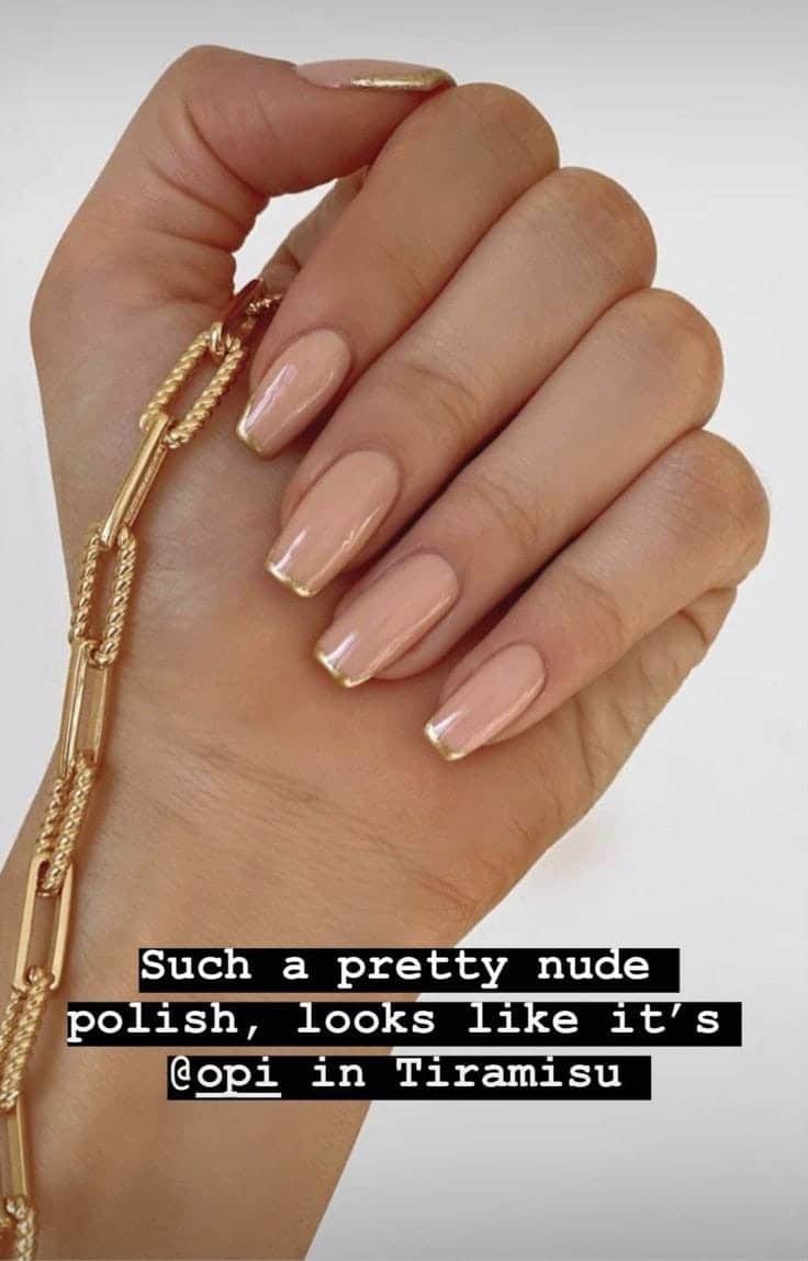 21 Idées pour décorer vos ongles dans les tons nude 6