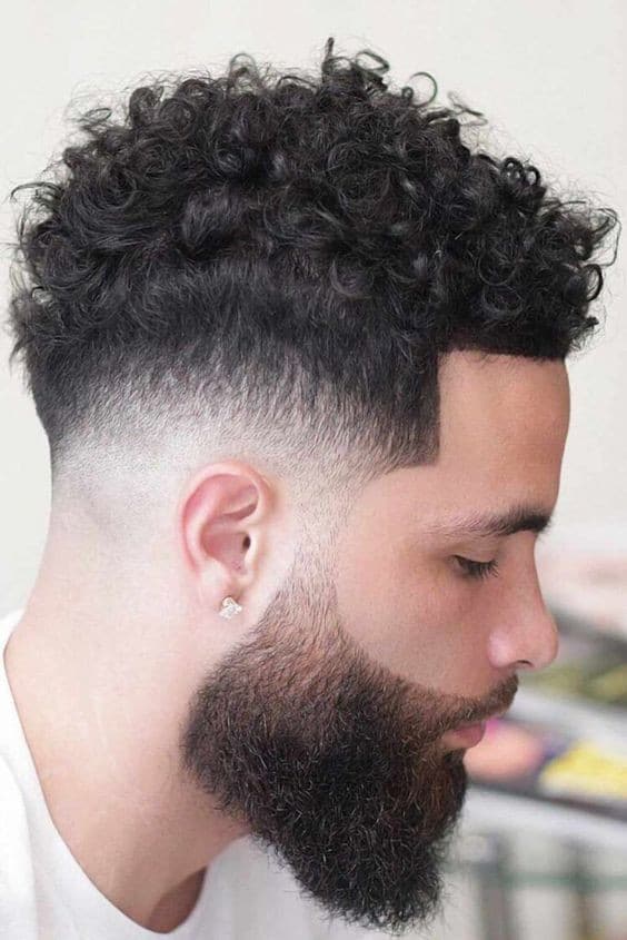 50 Coupes Curly hair pour homme en 2023 46