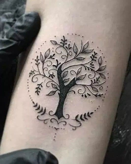 Top 10 Tatouage Arbre de Vie & Ses Multiples Significations 8