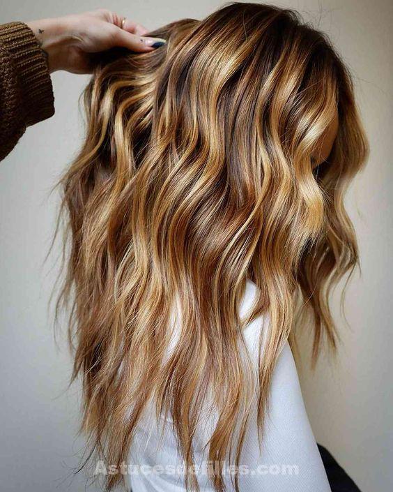 Les 50 plus beaux balayages caramel pour cheveux lisses 8