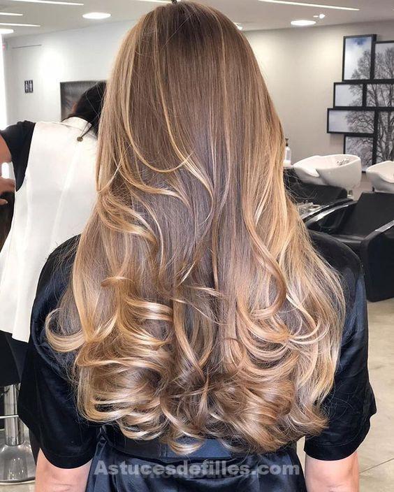 Les 50 plus beaux balayages caramel pour cheveux lisses 47