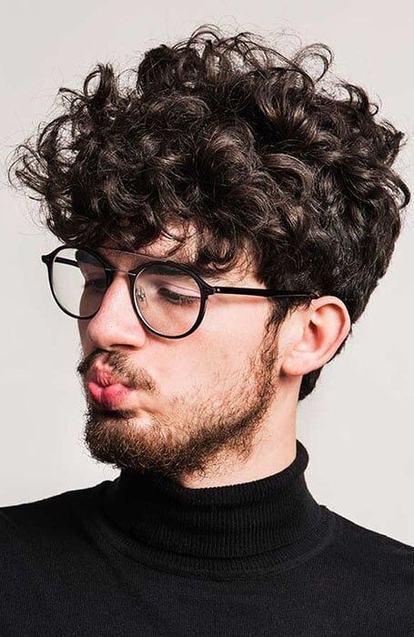 18 Top modèles de coiffures pour cheveux frisés homme 8