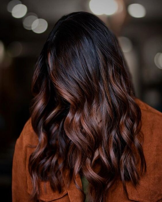 Balayage chocolat : Nos 17 Plus Beaux Modèles & Conseils 9