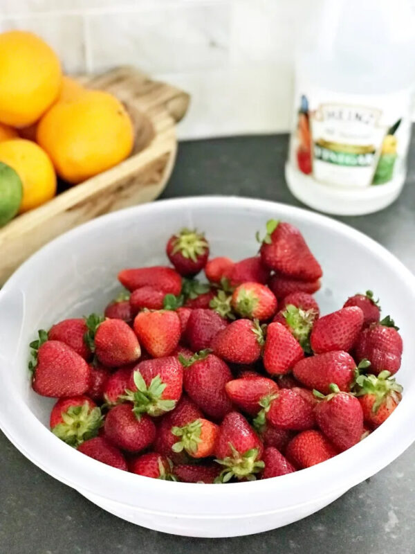 6 Astuces pour conserver les fraises fraîches plus longtemps 4