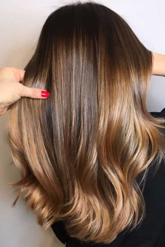 Couleur cheveux auburn : Nos 24 plus beaux modèles sur les cheveux auburn en coloration végétale 13